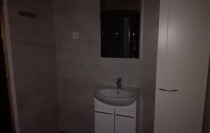 Klockarbacken B3 Badrum Kylpyhuone 8