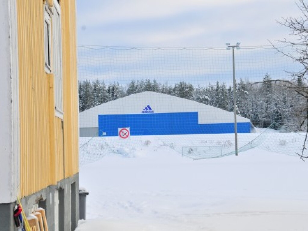 Idrotts och Adidashallen Norrvalla