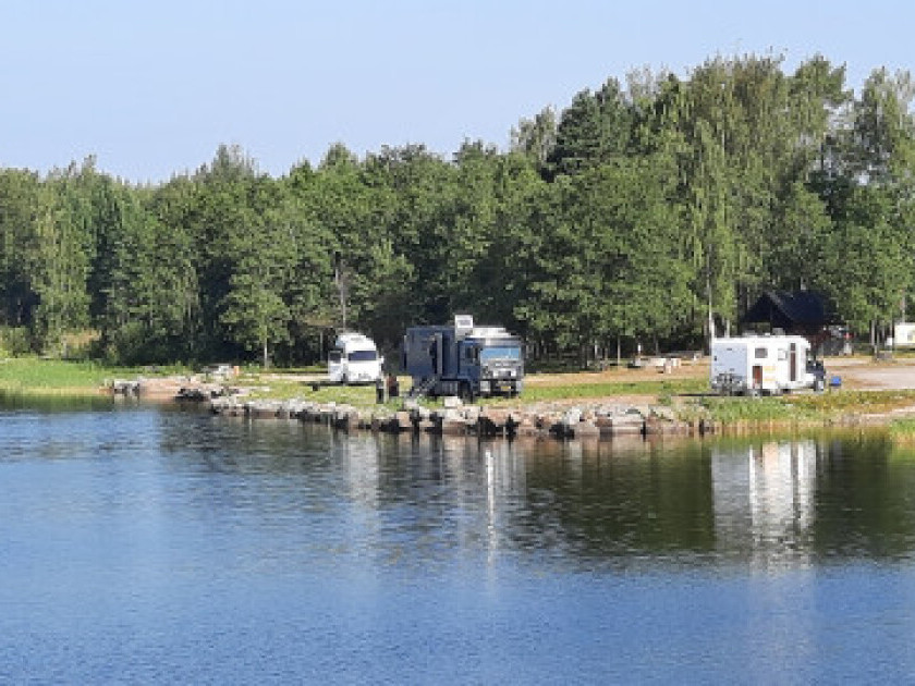 CAMPING OCH STALLPLATSER FOR HUSBILAR HUSVAGNAR